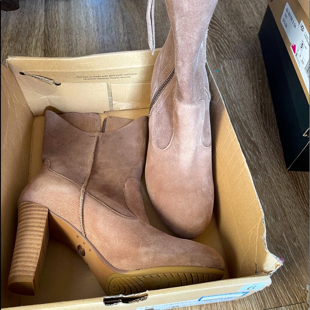 Ugg heel boots